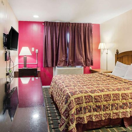 Rodeway Inn & Suites Raton Luaran gambar